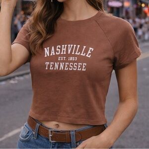 A&F Abercrombie & Fitch Brown Nashville Tennessee Women's Top medium